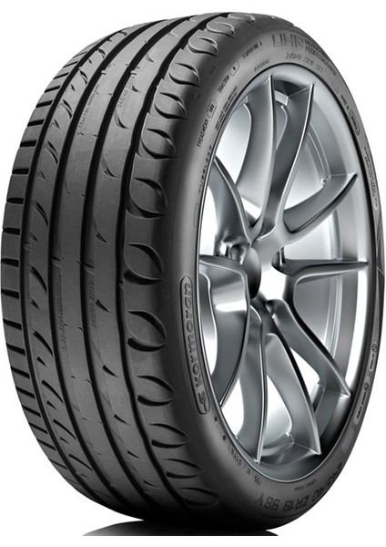 Kormoran 235/45Z R18 98W Xl Uhp Ultra High Performance Oto Yaz Lastiği (Üretim Yılı: 2024)